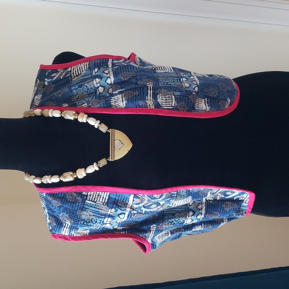 Boho sleeveless shrug